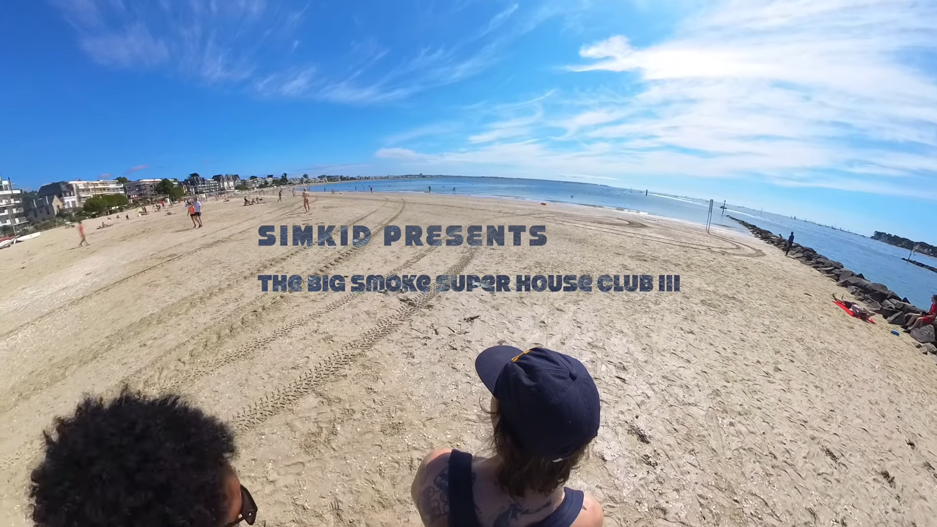 <a href=https://youtu.be/82MWINTXBzY><H1>The Big Smoke Super House Club III</H1> </a> <H3>18/10/2023</H3><H2>Third installment of my mix combined with a walk along the Atlantic Ocean, from Le Pouliguen to La Baule (Western France). You listen to my favorite tunes in House, deep and soulful house music. Filmed with my panoramic camera and mix recorded live in London. </H2>